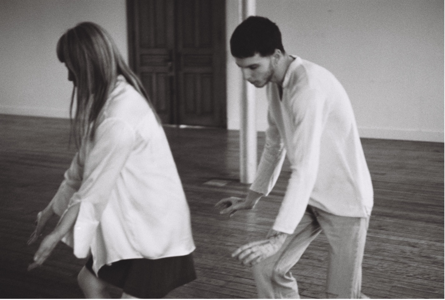 Fumiyo Ikeda and Misha Demoustier rehearsing for The Wave by Zoë Demoustier © Lore Stessel